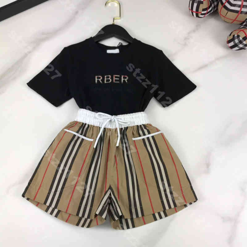 

summer designer brother sister outfit cotton t-shirt shorts set tracksuit fashion kids clothes print boy girls shorts skirts child tees tops logo Bu..rry brand album, Difference supplement