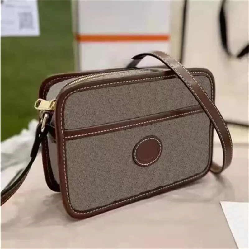 Sac à main Femme Luxurys Designers Sacs Sacs à main en cuir véritable avec lettres sac à bandoulière trois pièces ensemble purs sacs à main class