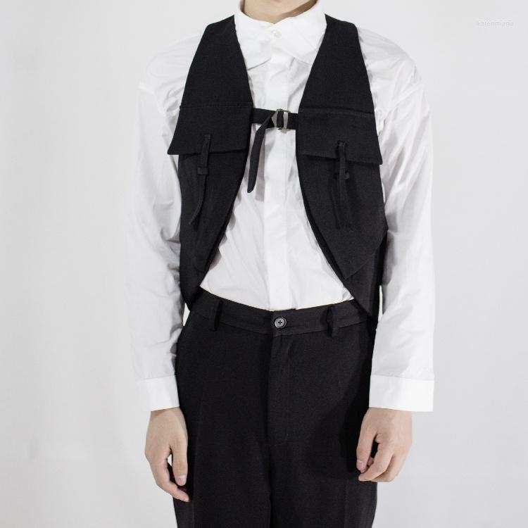 

Men' Vests Clothing Tide Hair Stylist Designers Irregular Personality Vest Coat Black Casual Outerwear Plus Size Costumes Kare22