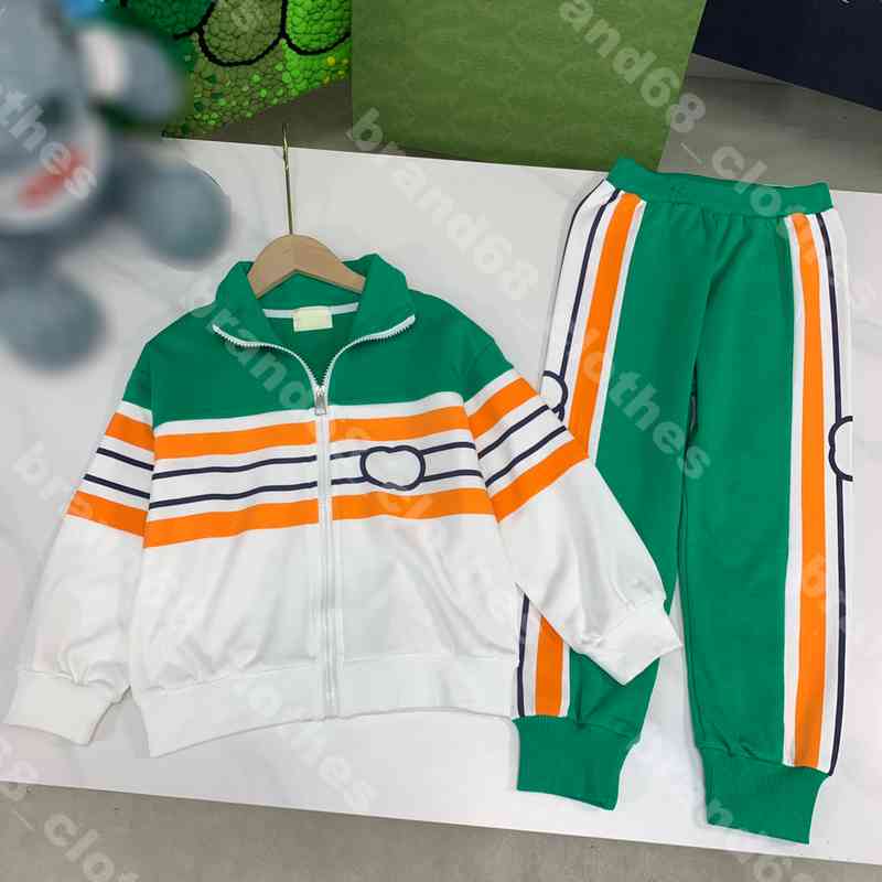 

kids luxury tracksuit zip jacket g..cci logo brand long sleeve sweater coat pants two piece suit autumn winter cotton coat hoodies green designer child clothes album