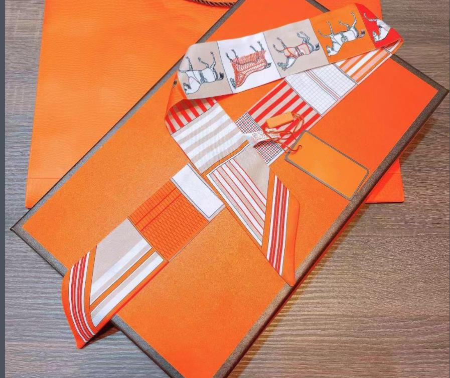 

2022 Spring 100% Silk Scarf For handbags Designer women Satin letter Horse Printed Bag scraves Ring Necks Wraps Top grade headbands Hairbands Headwraps 5x95cm