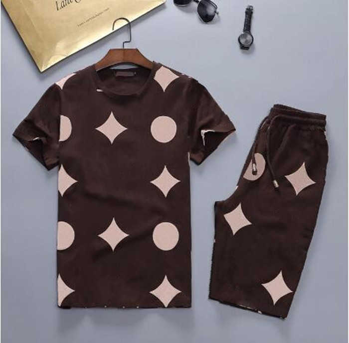 

Designers Mens Outfits Sweatshirt Summer Jogging Suits New Fashion Pattern Print Tracksuits Men Short pants Sportswear Jogger Suit
