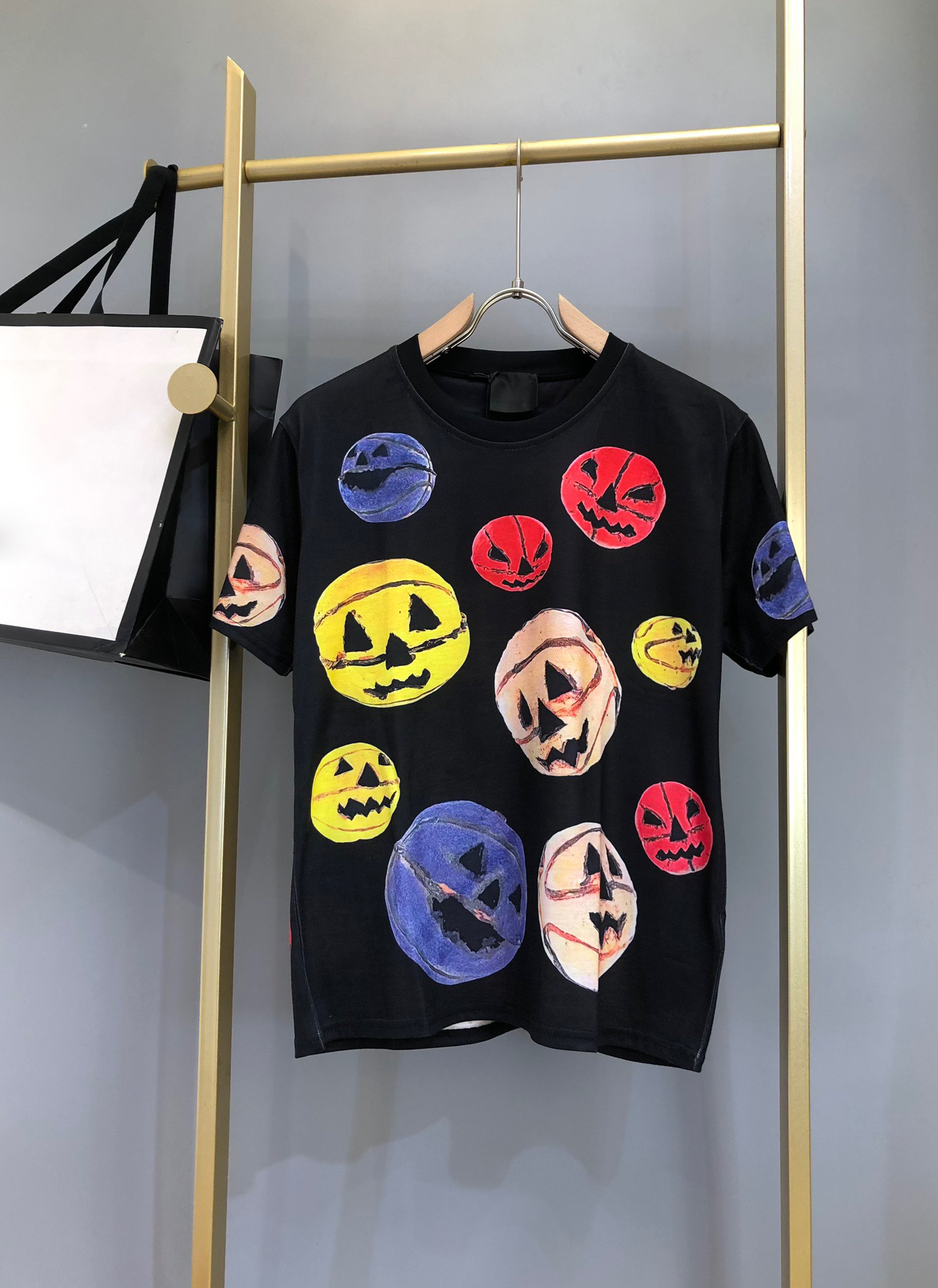 

2022 round neck Men' Plus Tees & Polos with cotton printing and embroidery, 100% replica of European size e3w5w