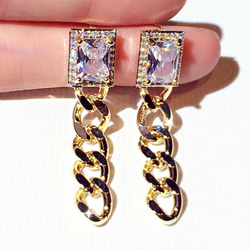 

Clip-on & Screw Back Long Inlaid Rhinestone Earrings 2022 Trendy Geometry Cubic Elegant Temperament For Lady Fine Romantic Weddings GiftClip