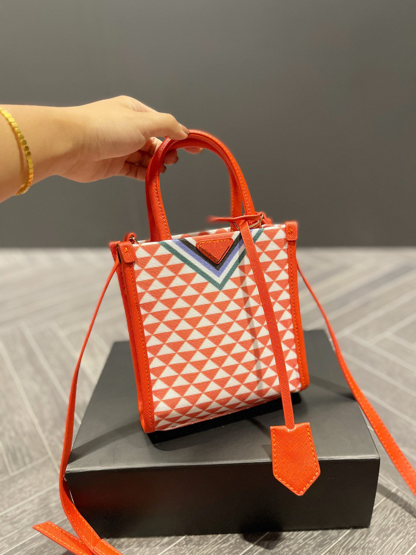

2022 Designer Lady Bag Handbag Shoulder Cross body Clutch Flap Evening Bags Tote Purse Wallet Letters Stripes Check Tartan Geometric Women Luxury Handbags with box