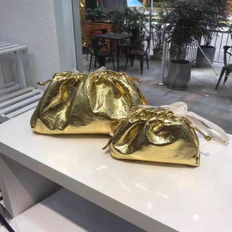 

Venetas Bottegav 2022 Summer Cloud Bag Net Red Same Leather Women's Solid Color Trend One Shoulder Messenger Bag Dumpling Hand, Green - small 22cm