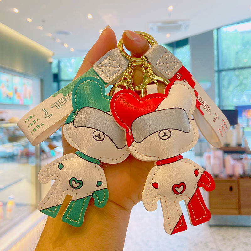 

Leather Bulldog Key Chains Women Fashion Keychains PU Strap Cartoon Pendant Car Keys Ring Buckle Jewelry Accessories Mens Cute Animal Dog Bag Charm Keyrings Holder