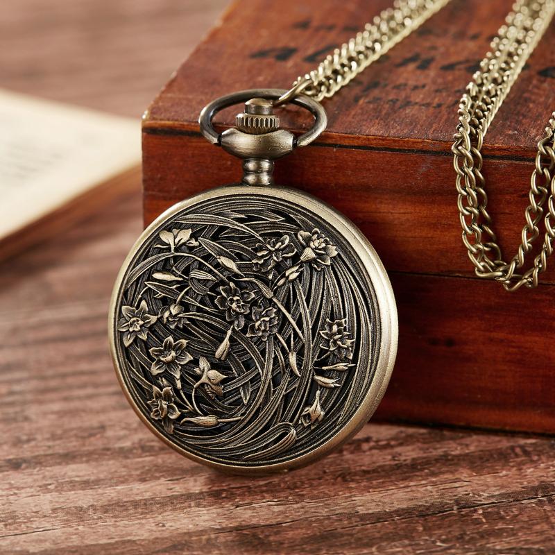 

Pocket Watches Retro Roman Numerals Quartz Watch Men Women Fashion Hollow Case Steampunk Vintage Pendant Necklace Gifts Drop, P795