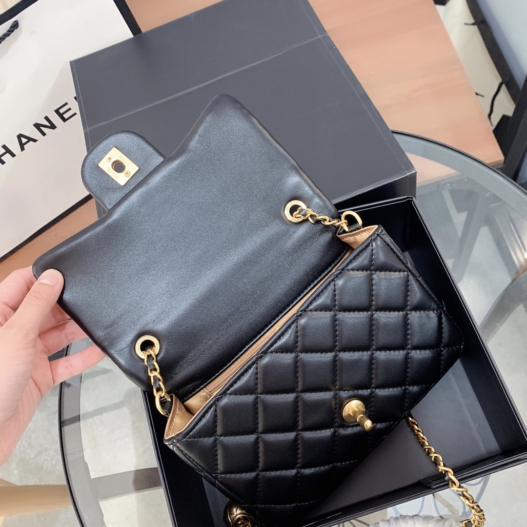 

Chanel Fashion Designer Bags Women Handbag Crossbody Messenger Shoulder Chain Bag Good Quality Leather Purses Ladies High Capacity V-shape Rhombic Grid 001, #1