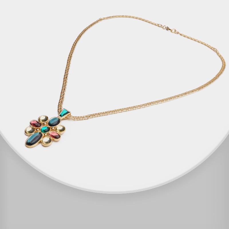 

Pendant Necklaces Colorful Crystal Lady Necklace Jewelry Accessories Birthday Gift Wih Box Chain NeckalcePendant