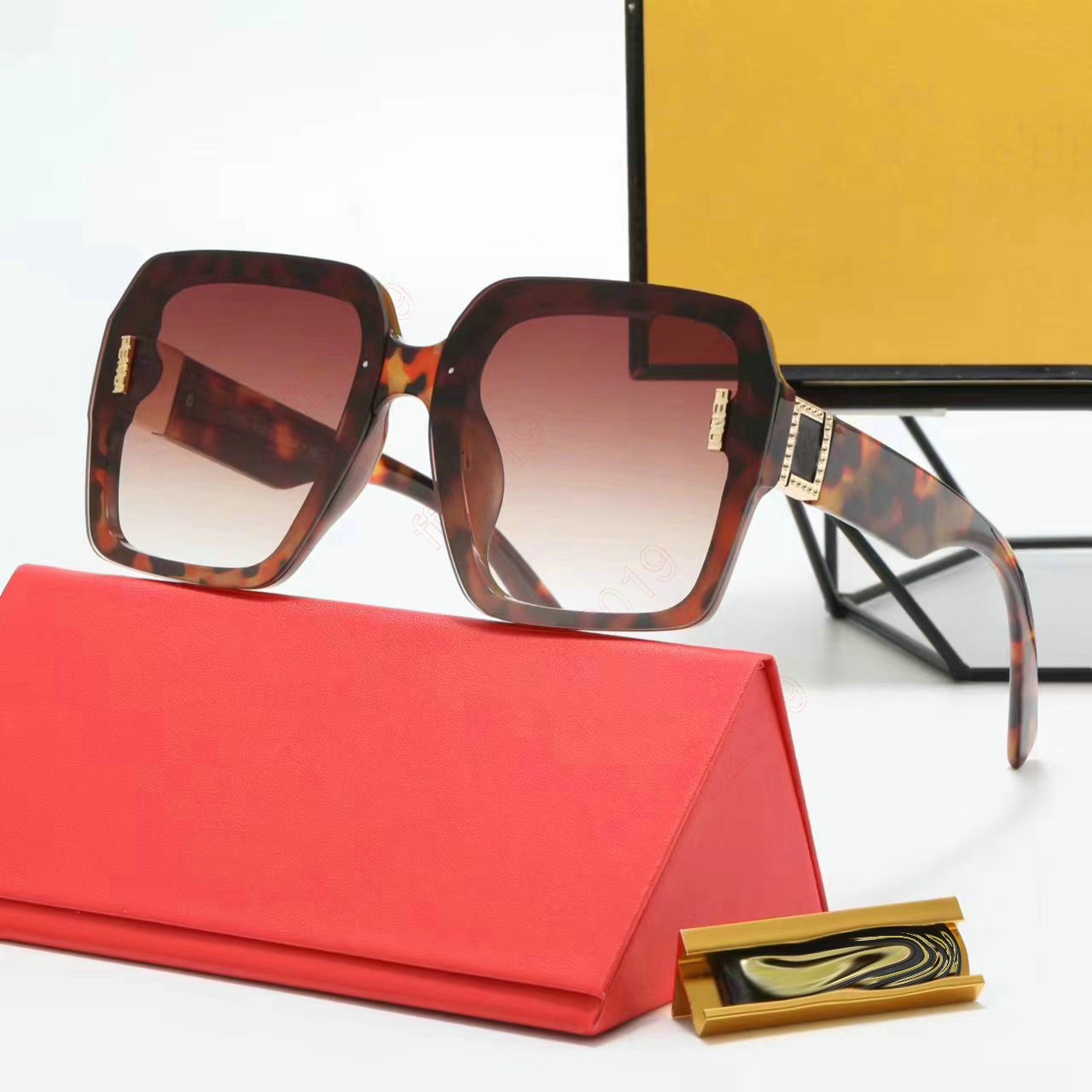 Big square Frame Crystal Sun Glasses Women Cooling Designer Women Baguette Ff Havana Sunglasses Luxury Shades Lunette De Soleil Femme Googles Sun