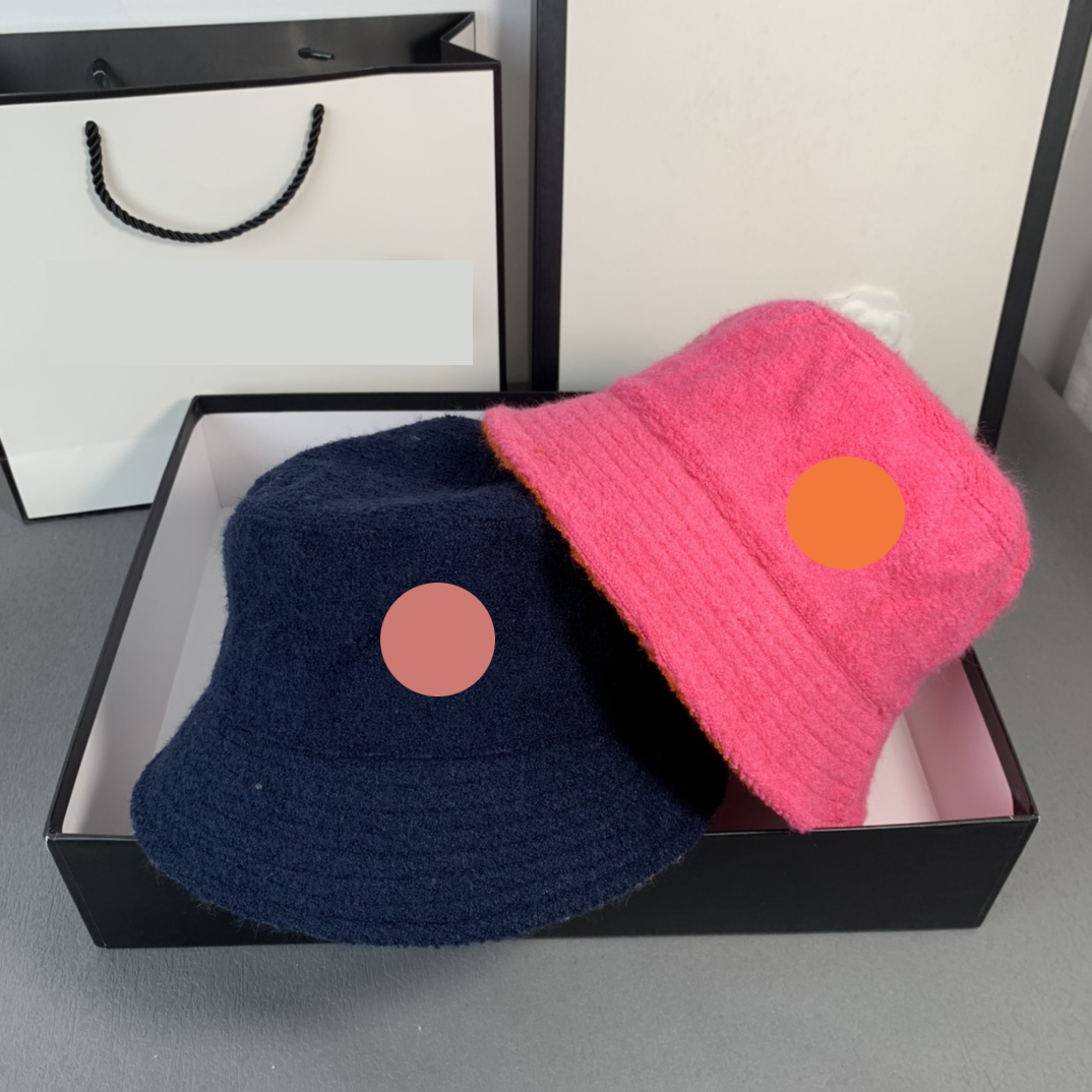 

Stingy Brim Hats Bucket Hat For Women Winter Cashmere Windproof Fashion Warm Wool Luxury With Logo Autunm, Blue with pink logo