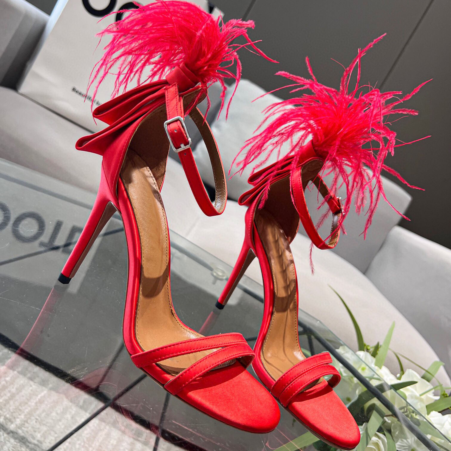 

Sexy Feather Sandals Summer High Heel Party Wedding Shoes Fluffy Runway T-show Satin Pumps Women Dress Sandals, Red