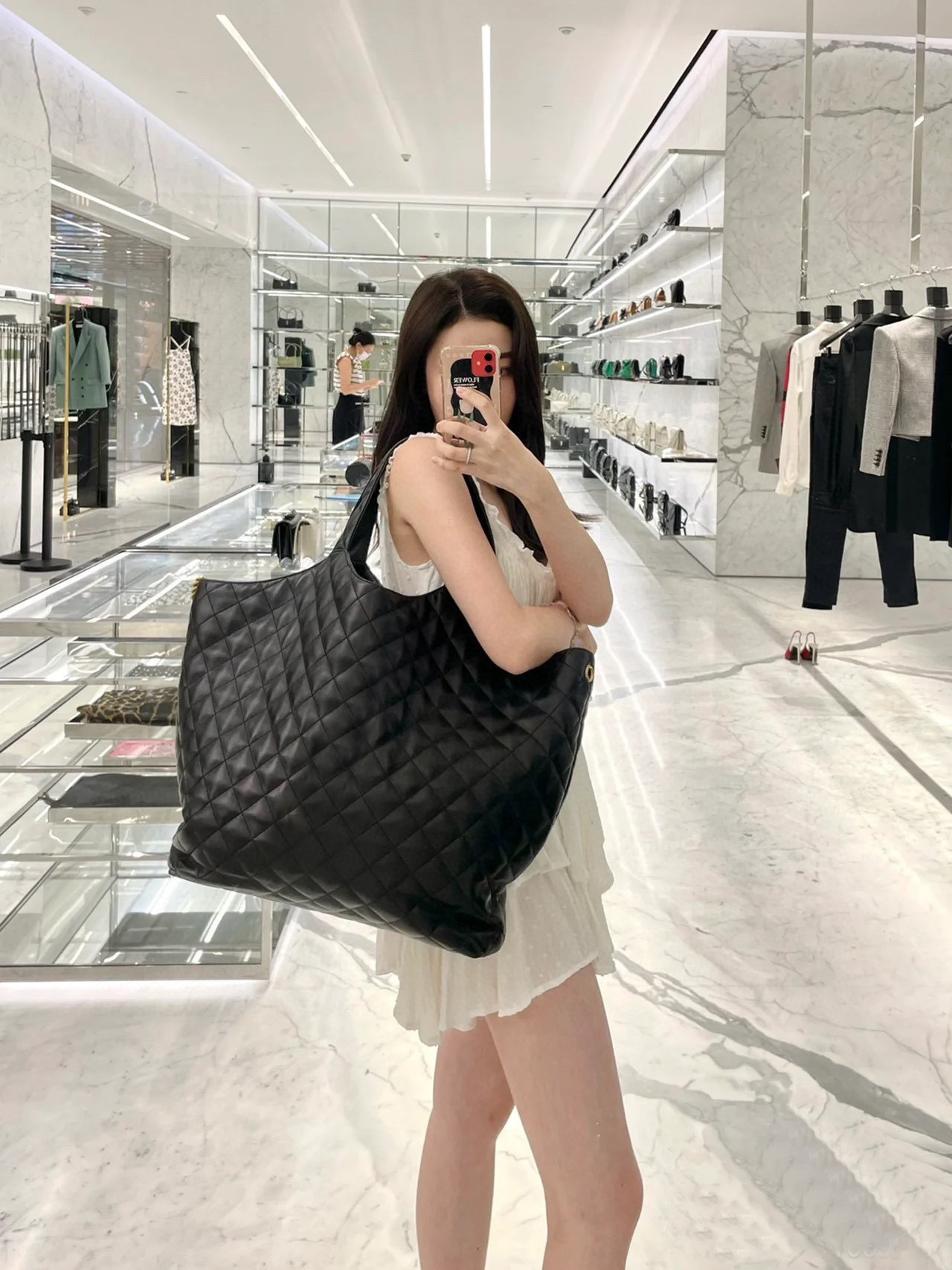 

Icare Maxi Shopping Bag In Quilted Lambskinl Rose Large Capacity Casual Tote Bag with wallet, Box not sold separately