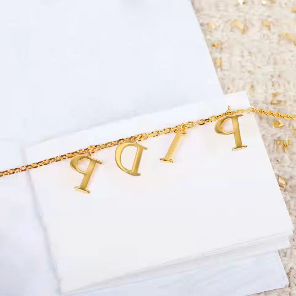 

Designer Pendant Necklaces Jewelry letter bracelets long gold chain necklace Fashion bracelet for mens and women Party lovers Valentine's Day gifts jewelry With BOX