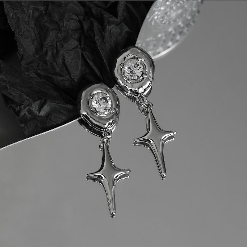 

Dangle & Chandelier Punk Silver Color Star Crystal Earrings For Women Sweet Cool Girl Unique Design Big Rhinestone Geometric Drop EarringsDa