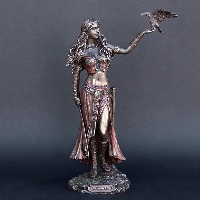 

Resin Statues Morrigan The Celtic Goddess of Battle with Crow & Sword Bronze Finish Statue 15cm for Home Decoration L9 220817