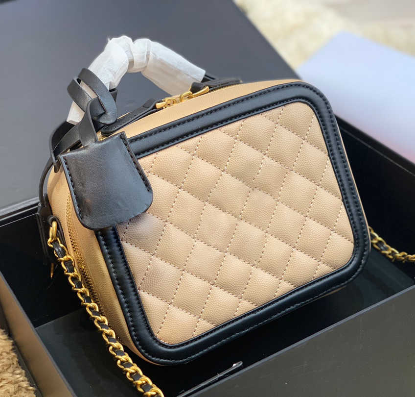 

Designers Handbags Make up shoulder Wash Cosmetic Beauty bags lady Box Trunk crossbody bag for women fashion chains purse Genuine leather, Green