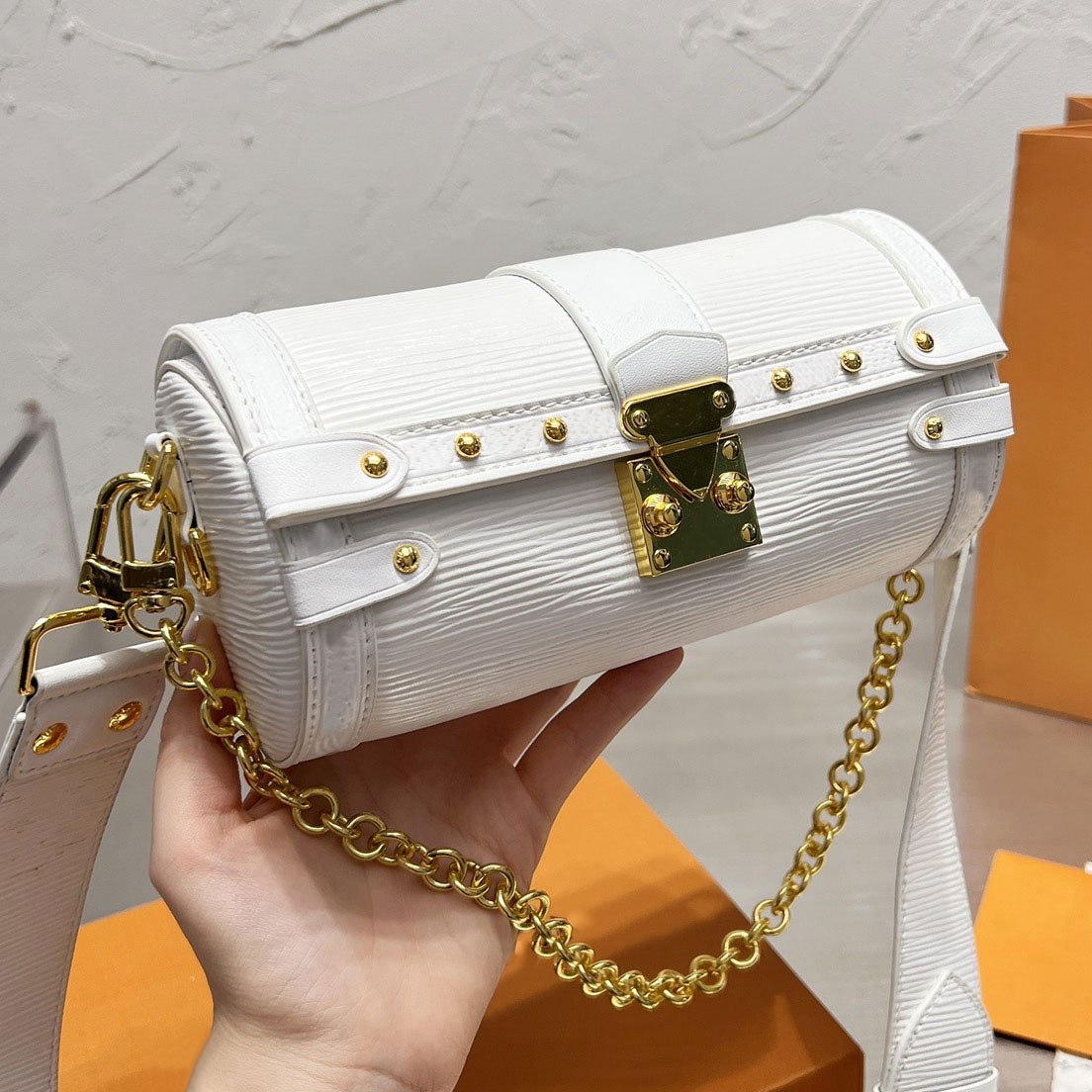 Top QualityPapillon Trunk Cylinder bagsLuxurys Designers Bags Paris Summer Flowers Embossing Pillow Handbags Clutch Shoulder Bag Detachable Strap