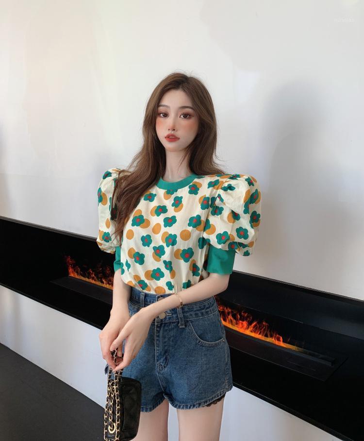 

Women's Blouses & Shirts Korobov 2022 Arrival O Neck Puff Short Sleeve Women Korean Print Hit Color Patchwork Blusas Mujer Summer, Red