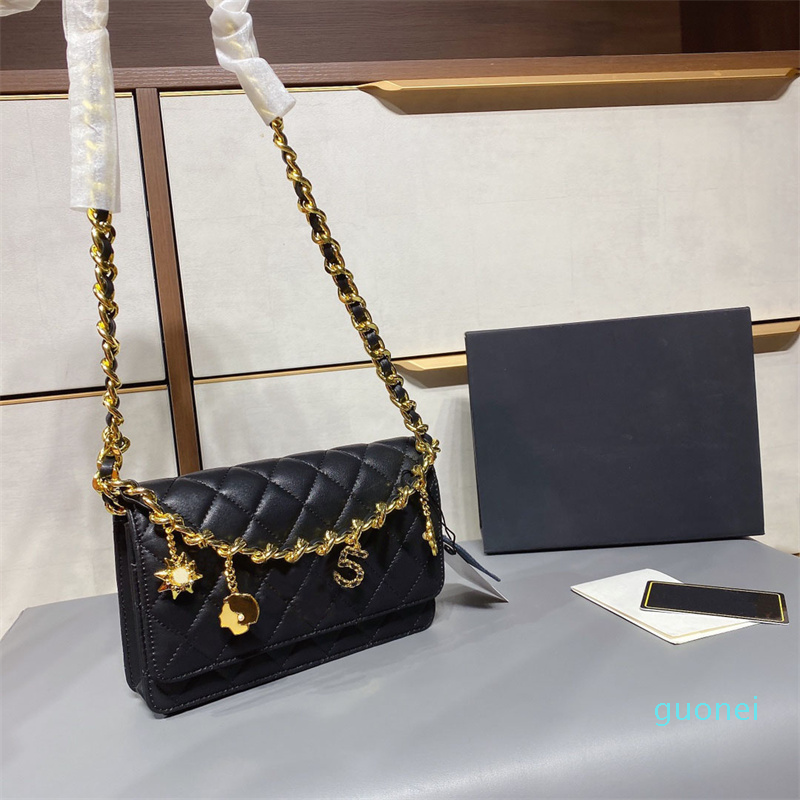 

chain shoulder bag Wallet Crossbody Girls Purses 2022 NEW Luxury Designers Drawstring Fashion vintage Crossbody Top Quality Lady Handbags 88, Style 0