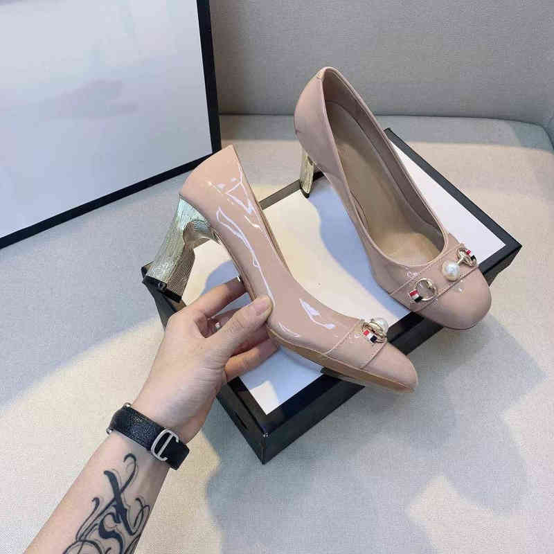 

Designer-High version family pearl high 2022 new leisure patent leather round head rank buckle heels women's shoes, Black