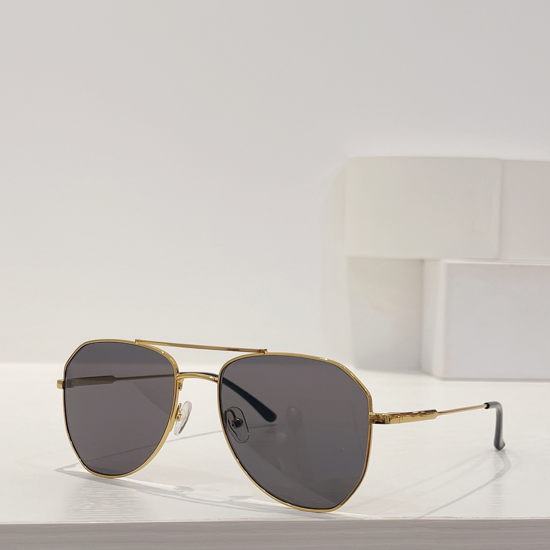 

Black Polarized Sunglasses Pilot Style Men's and Women's Fashion Trend Driver's Sunglasses