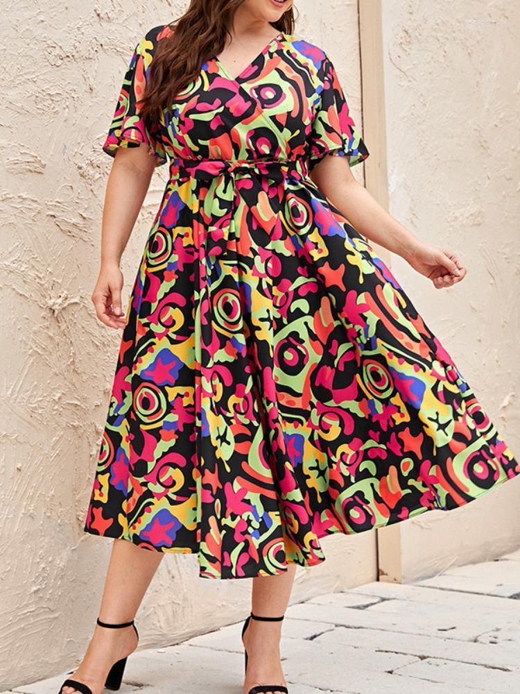 

Plus Size Dresses Women 4XL Short Sleeve Belt Dress Summer Fashion Sexy V-Neck Casual Bandage Pleated Multicolor Harajuku Midi DressPlus Jas