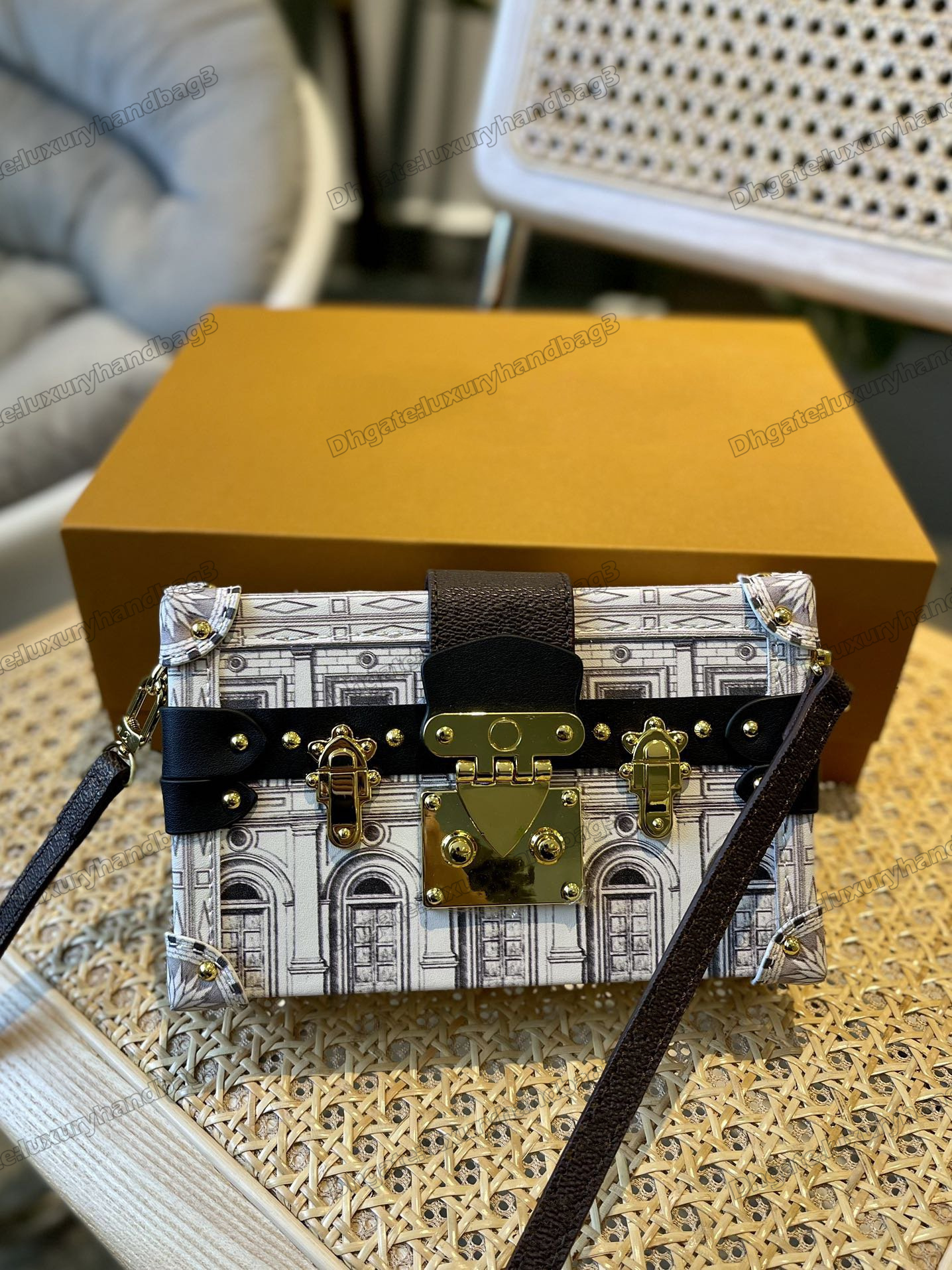 

Classic Petite Malle Designer Bag Ancient Roman Statues Purse Wallet Piero Fornasetti Architectural Print M59149 Cross Body Bag Mini Trunk Box M59106