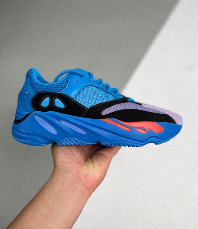 2022 700 v1 Running Shoes Hi-Res Red blue Sun Vanta Solid Grey Hospital Blue High quality Orange Men Women Mauve faded azure Inertia Carbon Utili