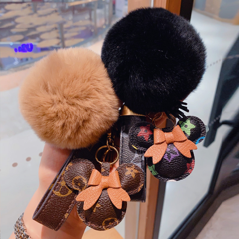 

New Style Designer Fashion Pom Bag Charms PU Leather Car Key Chain Accessories Luxury Fur Keychain