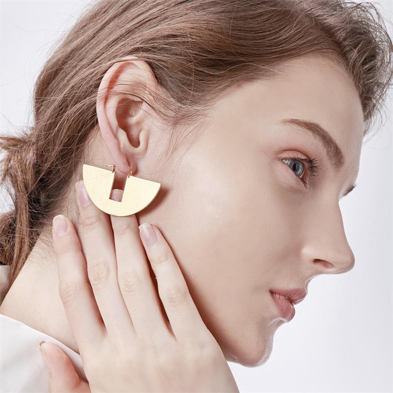 

Stud Geometri Semicircle Earrings For Women Round Matte Gold Color Stainless Steel Ladies Aretes De Mujer Elegant JewelryStud