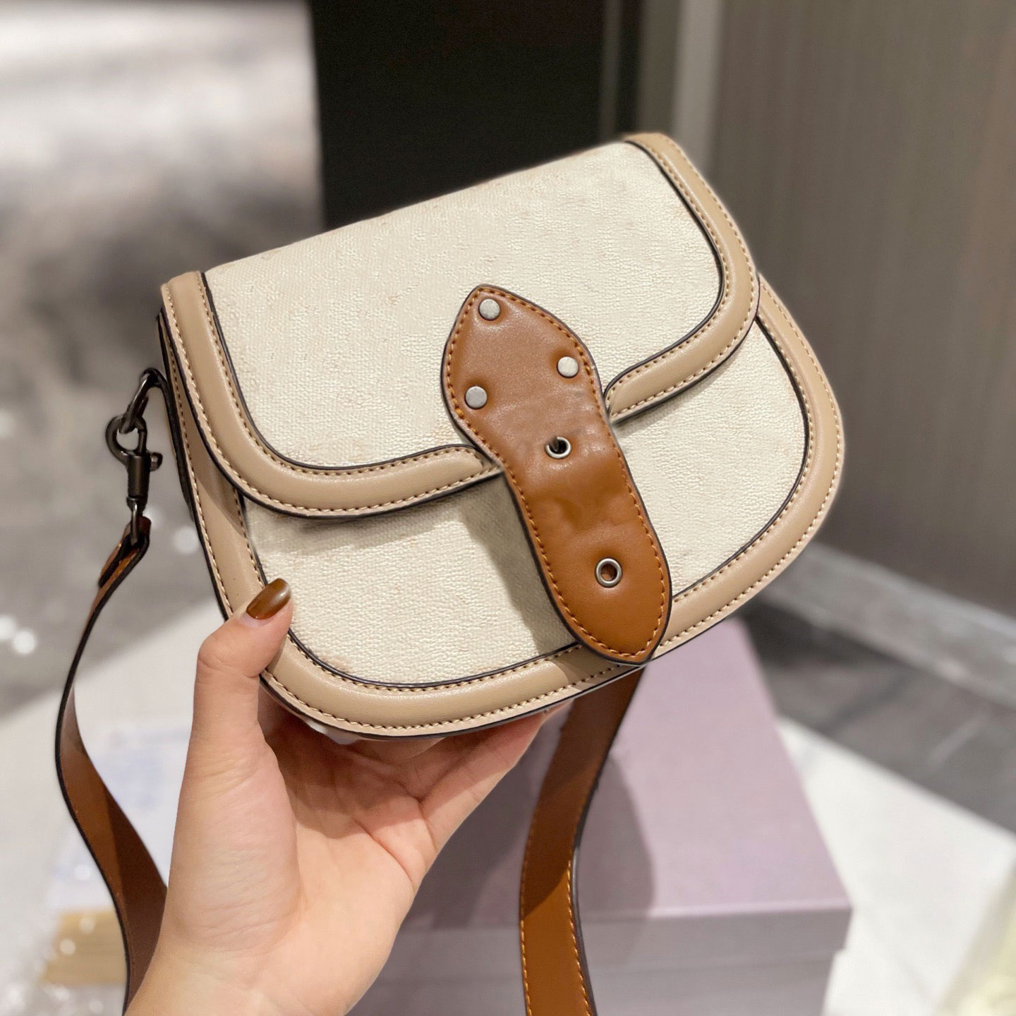 

fashion womans Beat Saddle shoulder bags lady 1941 C bags crossbody messenger leather designer logo hardware, Customize