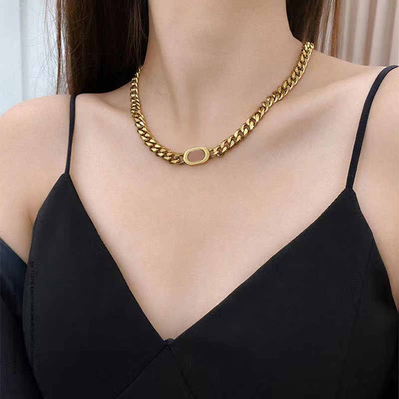 

Designer jewelry Luxury Suit Fashion Necklace Bracelet Earring 18K Gold Plated Platinum Letter pendants necklaces and bracelets set for women Classic Diamond, Letter matching