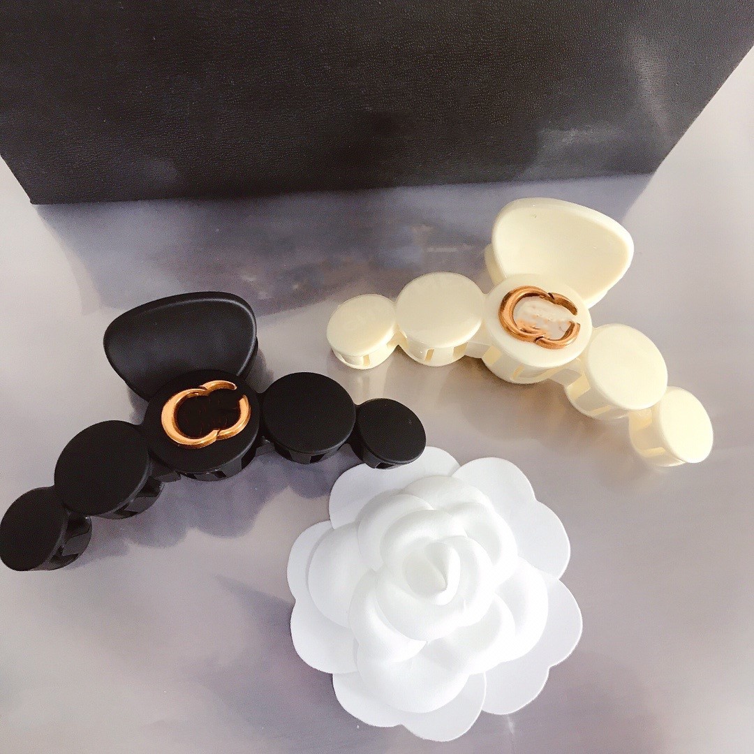 

European and American letters Clamps high ponytail fixed artifact wild headwear female high quality fast delivery