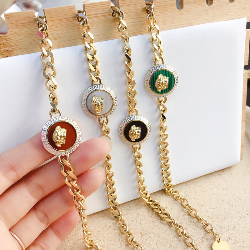 

Classic Bracelets Fashion Womens Stainless Steel Bangle Women 18K Gold Plated Bracelet Wristband Cuff Chain Lovers Gift Wedding Jewelry L036