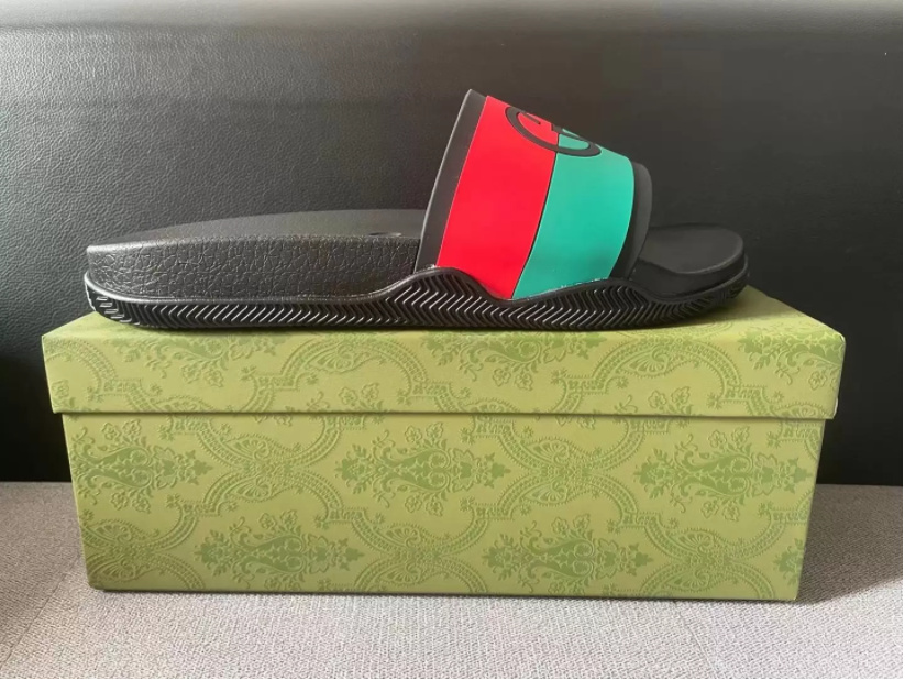 

2021 designer sandals men slippers Gear bottoms Flip Flops ladies luxury fashion, Black