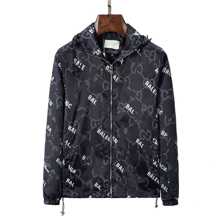 

Designer mens jacket 2022 Spring and Autumn windrunner tee fashion hooded sports windbreaker casual zipper jackets clothing