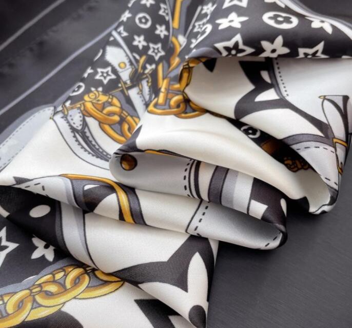 

2style 70-70cm Luxury Designer Letters Print Scarves Silk Scarf Women Fashion Long Handle Bag Paris Shoulder Luggage Ribbon Head Wraps