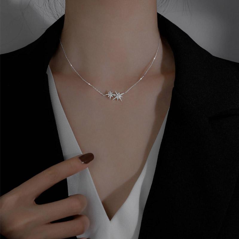 

Chains Exquisite Trendy 925 Sterling Silver Leaf Shape Necklace Shiny Zircon Star Pendant Woman Wedding Jewelry Birthday Surprise Gift