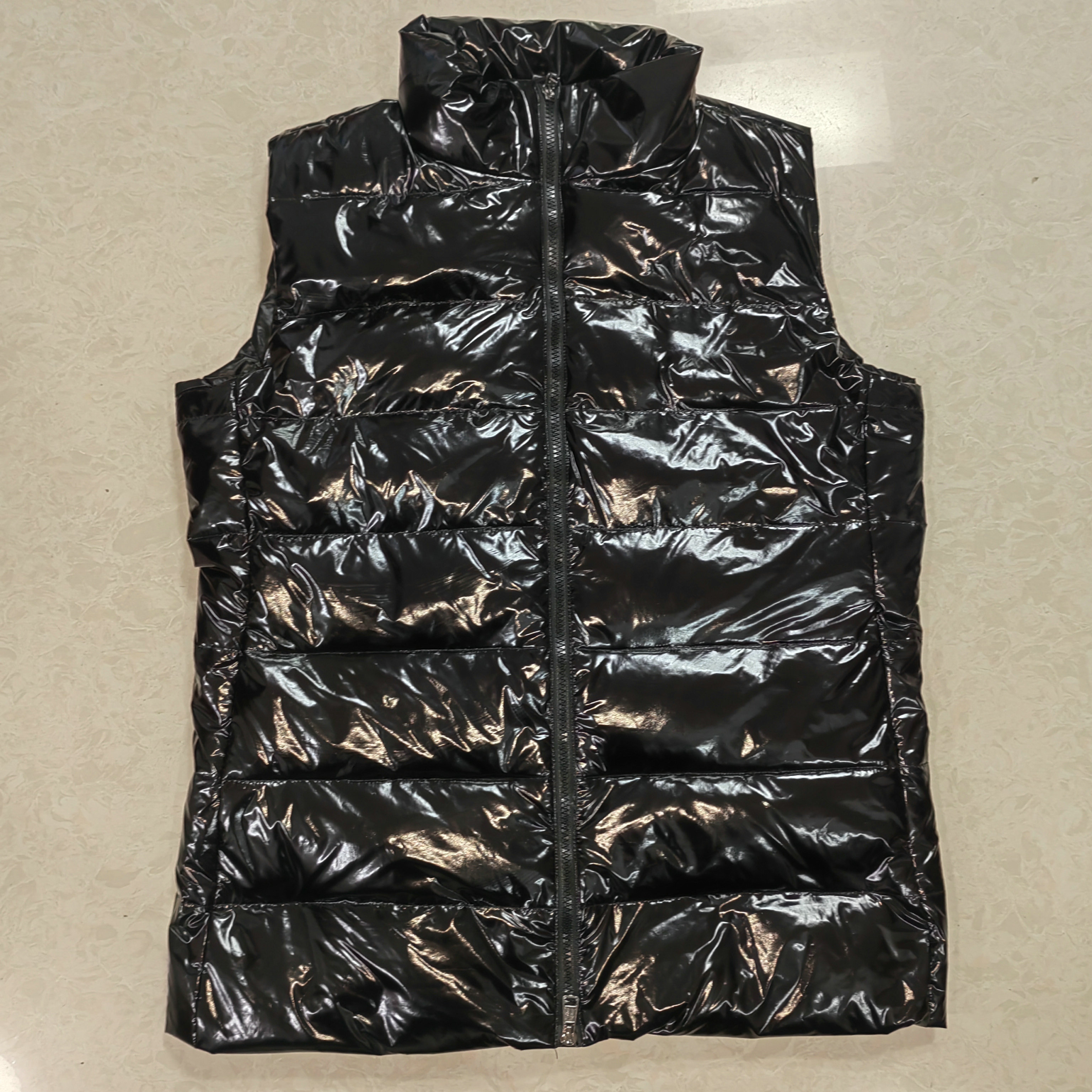 

2022 HOT Women's Vest Down Jacket Sleeveless Ultra Light Female Portable Coat Lightweight Windproof Warm Waistcoat Windproof Large Women Same Short size XS-3XL