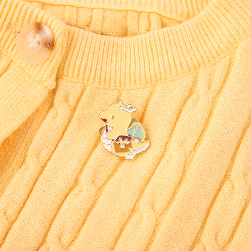 

Cartoon Dragon Shape Animal Brooches Pins Unisex Backpack Sweater Hats Clothes Badge European Alloy Enamel Collar Lapel Pins Ornaments Accessories