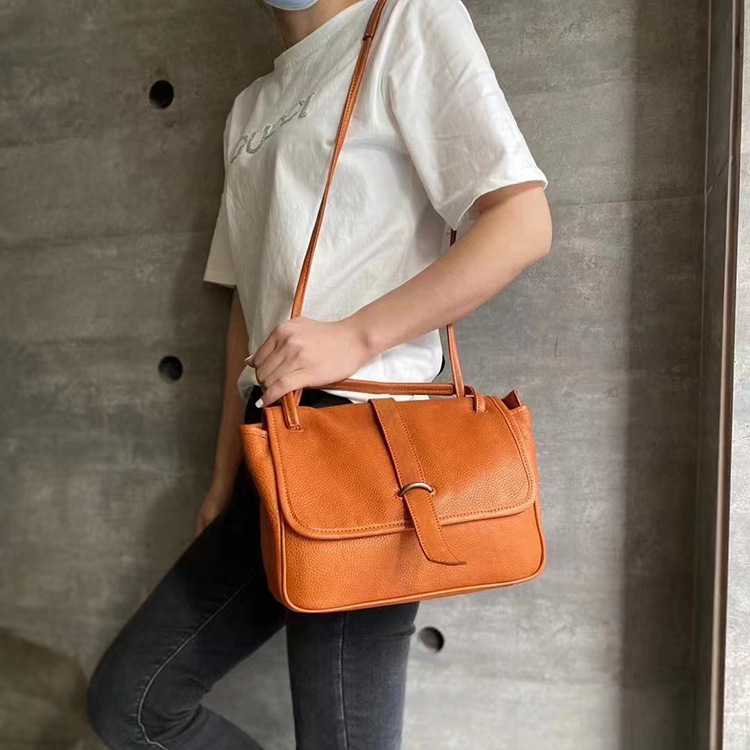 

Women Shoulder Bags Chain Messenger Bag Leather Handbags Shell Wallet Purse 688, Red
