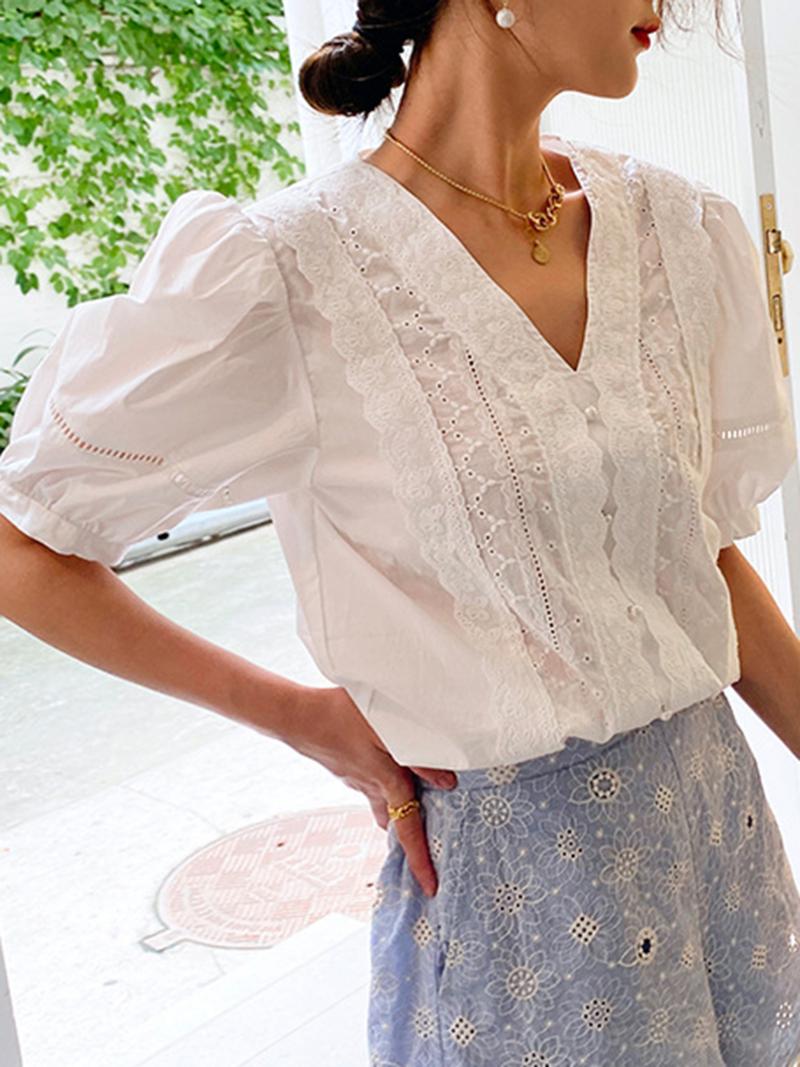 

Women' Blouses & Shirts Summer Floral Embroidery Blouse Elegant Office Casual Cardigan Shirt Puff Sleeve Pearl Button Beach Top Women OL Bl, White