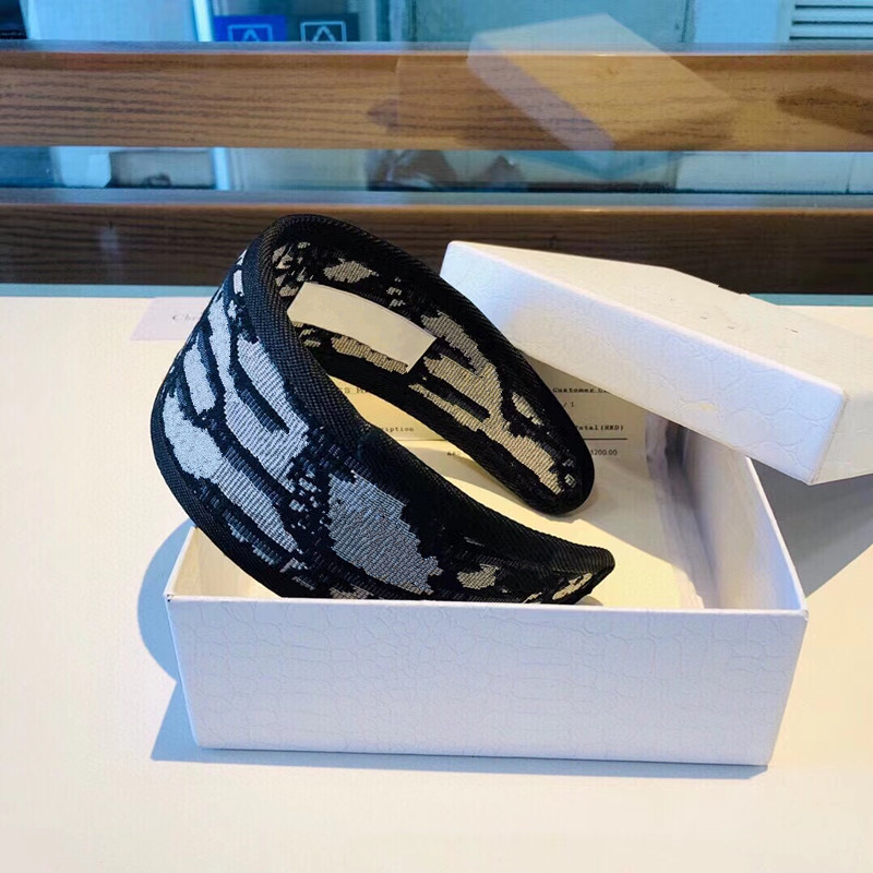 

Top quality Wide Hair Hoop D-Letter Hairband Women Printing Headband Fashion HairAccessories Retro Turban Headwraps D098