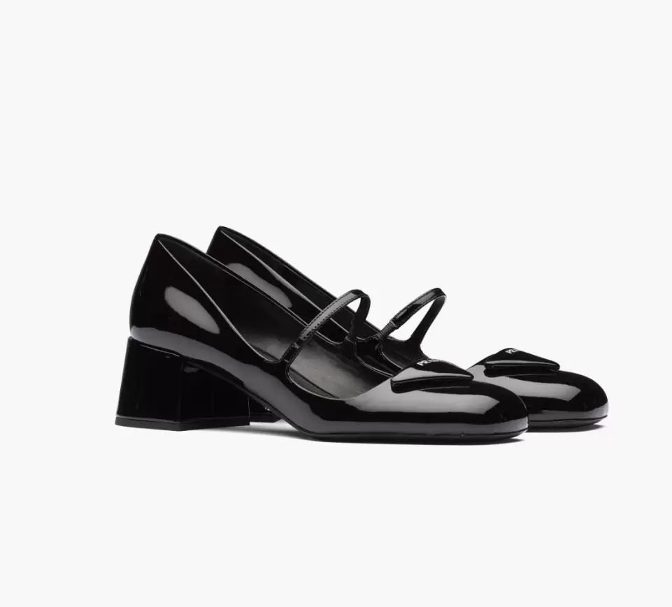 

Luxury Women Sling-back Sandals Lady Pumps Triangle Silk-screen Leather Triangle Chunky Heels Elegant Square Toe Comfort Walking EU35-40.BOX