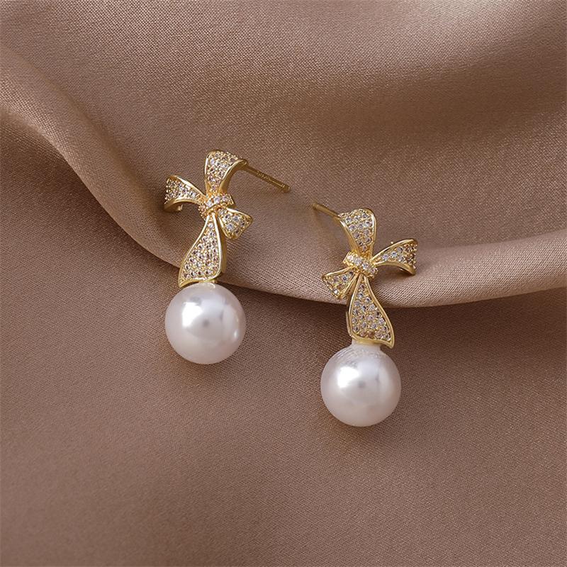 

Dangle & Chandelier 2022 Korean Fashion Style Luxury Zircon Bow Pendant Earrings Pearl Simple Versatile Ladies Wedding Jewelry Gifts
