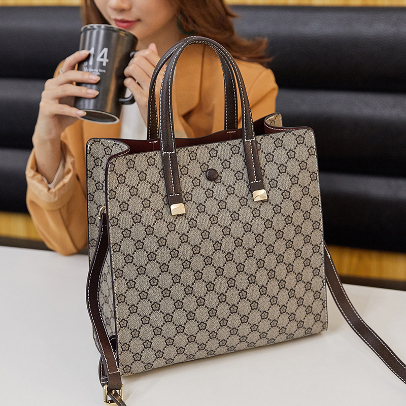 

Fashion Women large capacity Business Daily Bags Ladies Travel Shoulder Top quality Crossbody Bags High-capacity Bucket Bags, Coffee - s 27cm