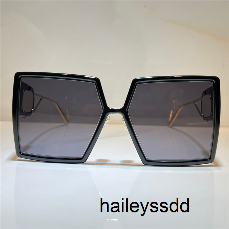 MONTAIGNE SU 086 Sunglasses For Women and Men Summer style Anti-Ultraviolet Retro Plate Square Full frame black gold Gradient grey lens Q2ZO