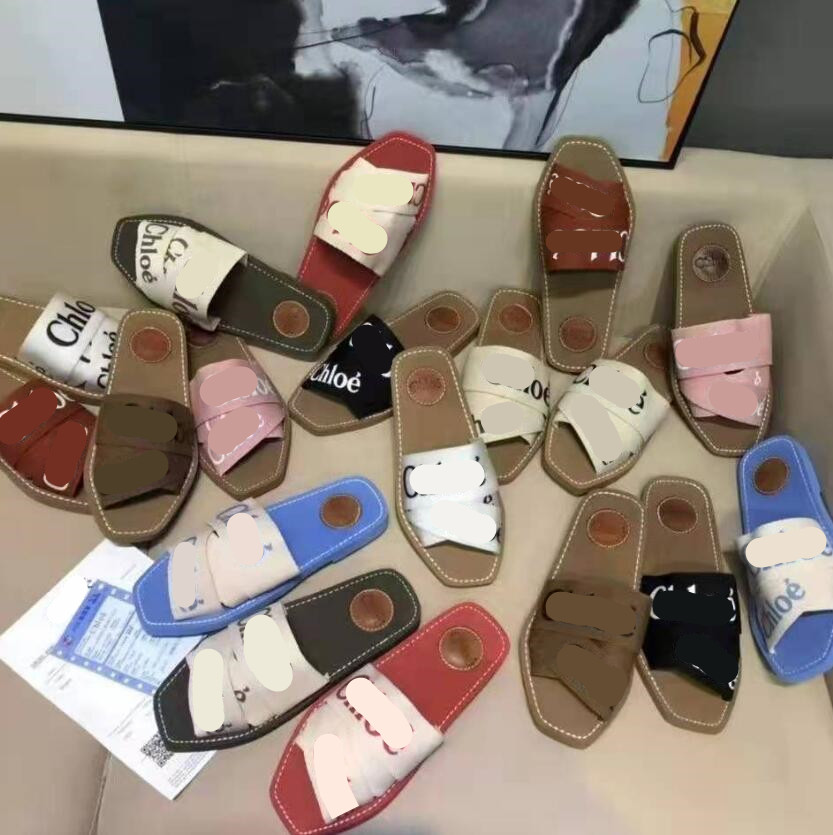 

Designer Lace Embroidered Slippers Classic Square Letter Word Flat Beach Shoes Luxury Brand Outer Wear Flip-Flops Beach Casual Sandals Women Non-slip Flip Flops, 10